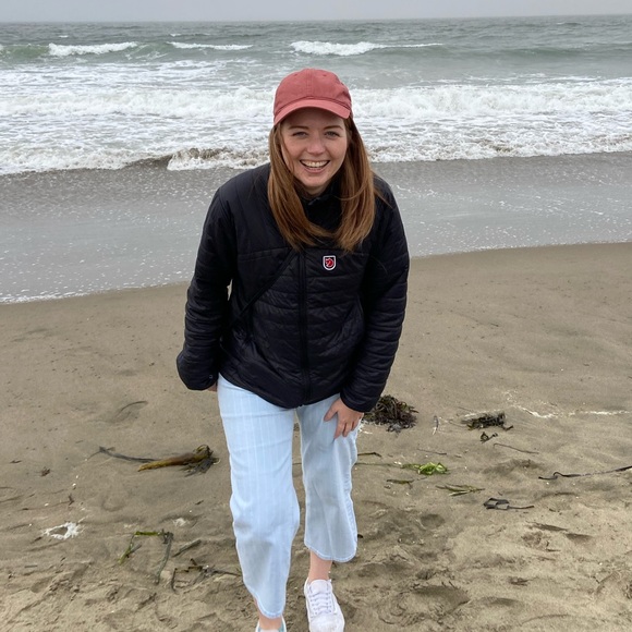 Meet your Posher, Victoria - Picture 2 of 2